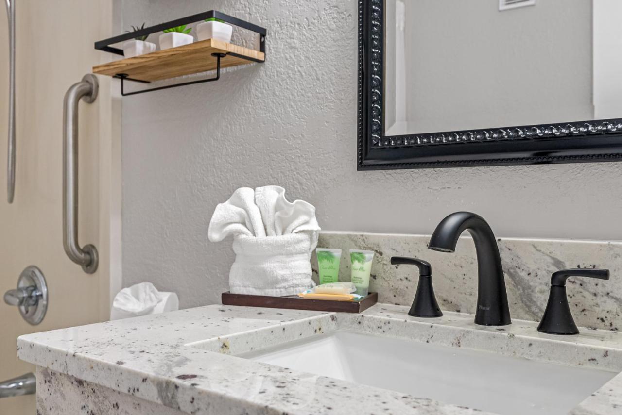 Wake Up To The Ocean Breeze - Enjoy Amazing Views Vila Tampa Exterior foto
